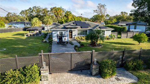 A home in TAMPA