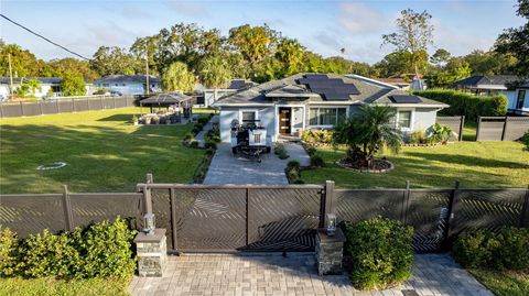 A home in TAMPA