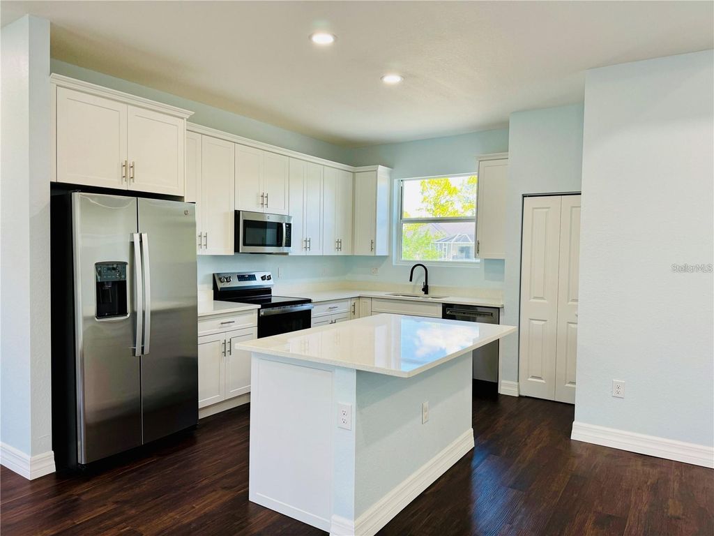 Photo of 14108 Chesswood Lane, Port Charlotte, FL 33981 (MLS # O6371117)