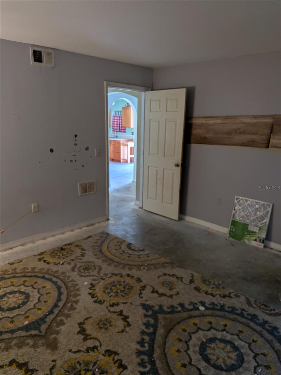 2327 YANKEE TERRACE
