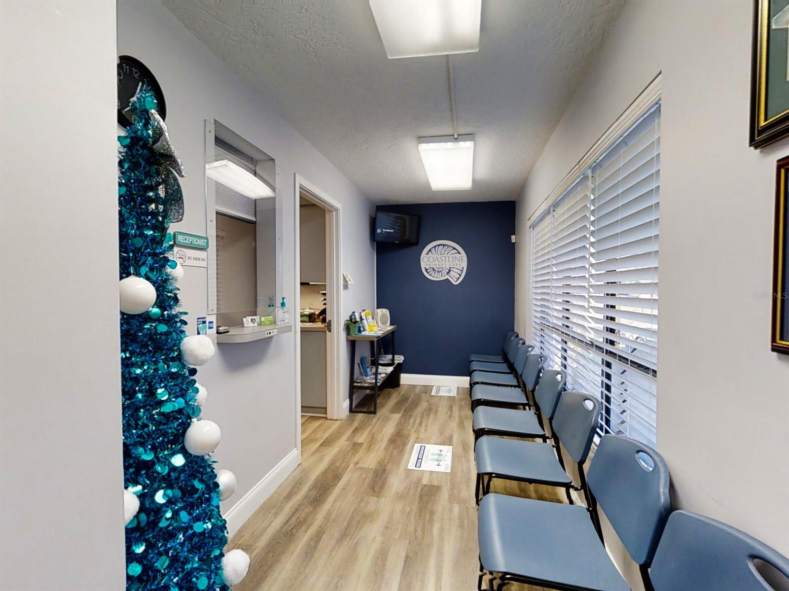 Florida Shores 01 - Commercial Lease