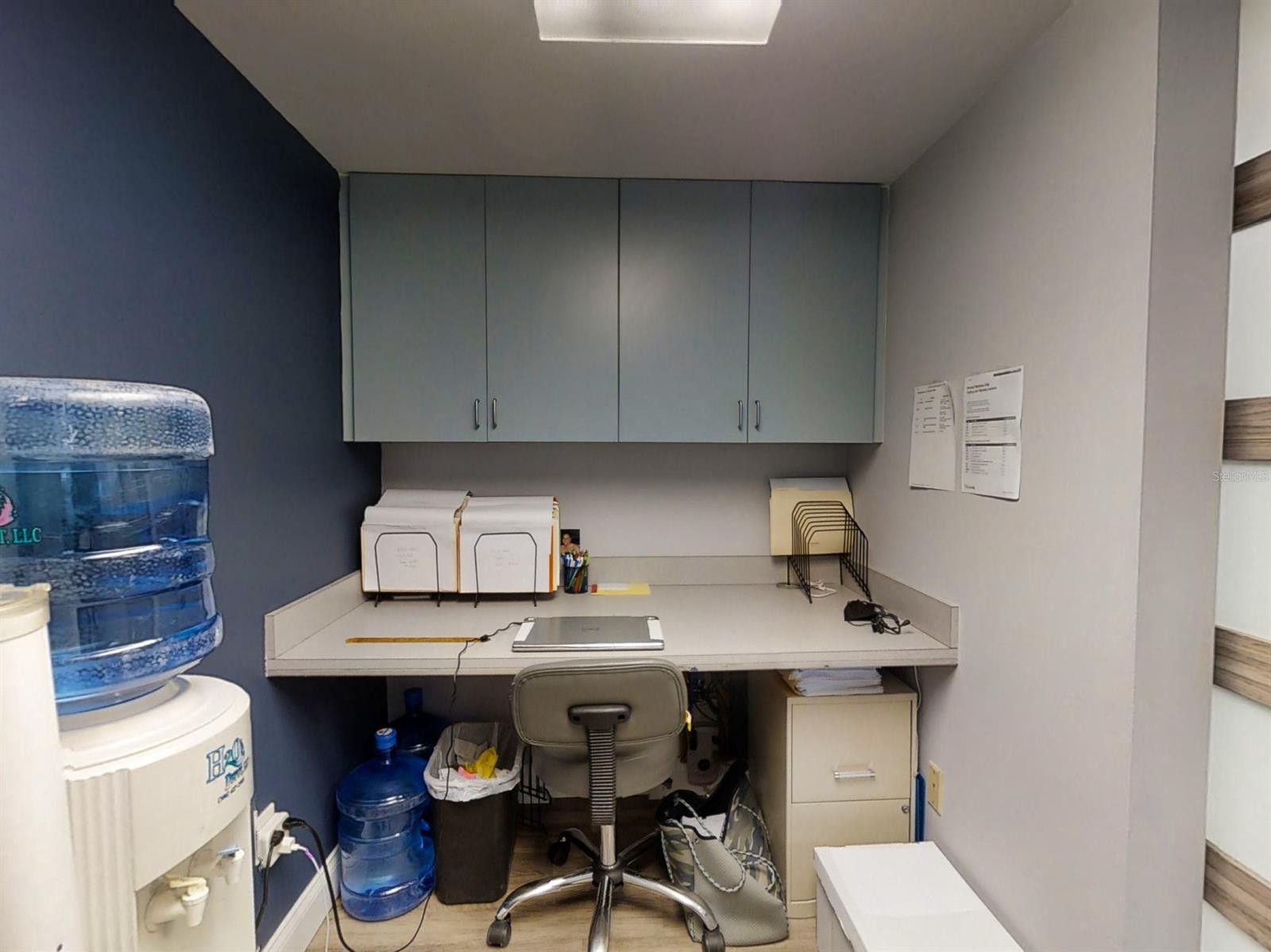 Florida Shores 01 - Commercial Lease