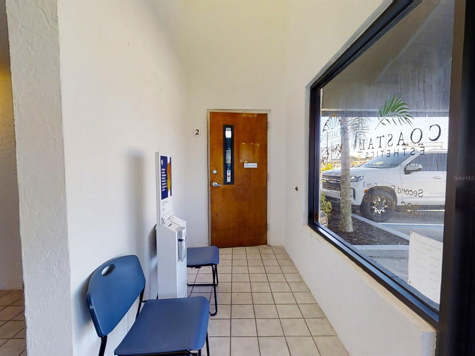 Florida Shores 01 - Commercial Lease