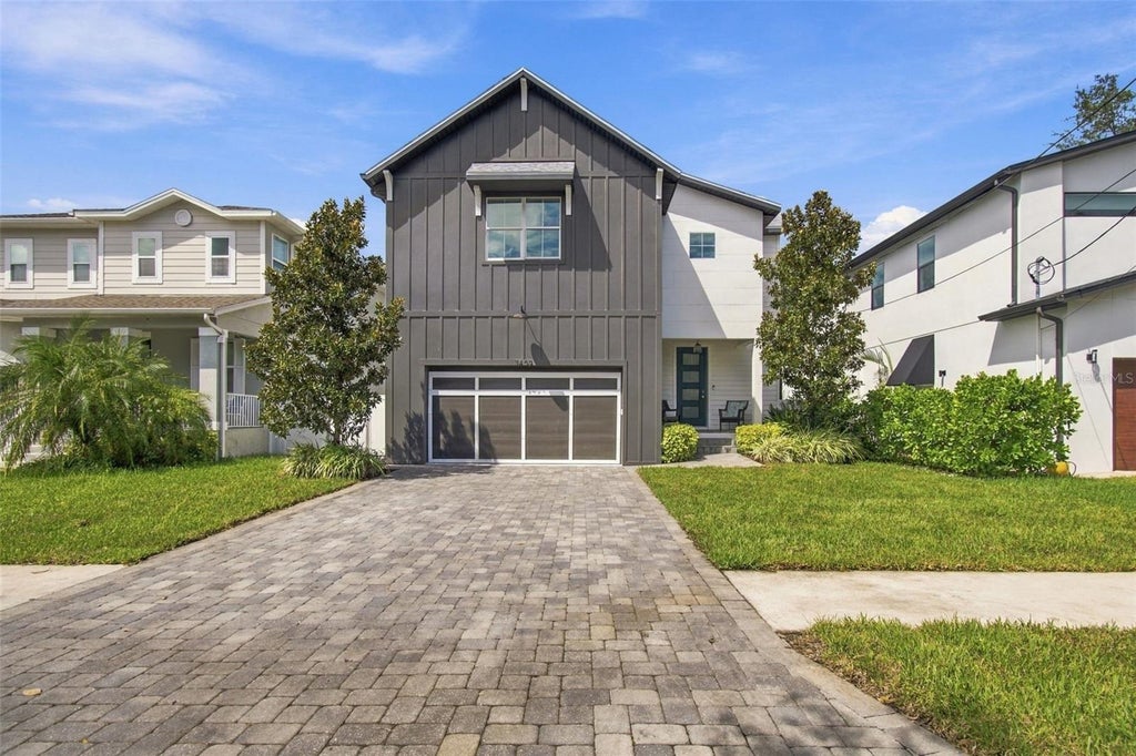 Photo of 7409 S Sparkman Street, Tampa, FL 33616 (MLS # TB8549947)