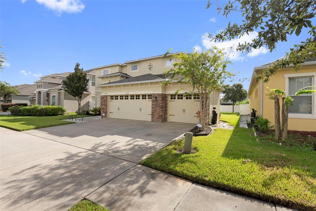 Photo of 20147 Oakflower Avenue, Tampa, FL 33647 (MLS # TB8544248)
