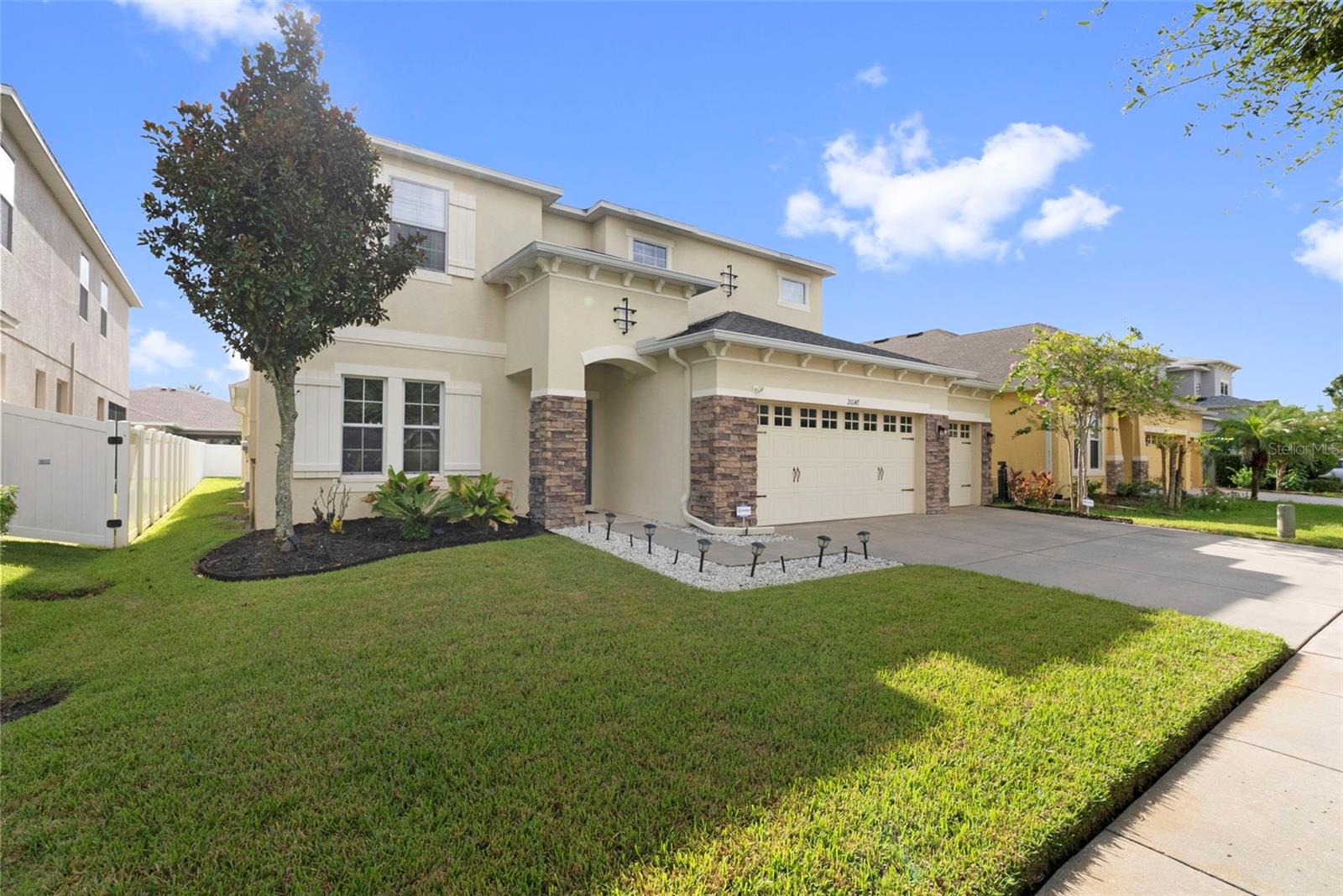 20147 OAKFLOWER AVENUE