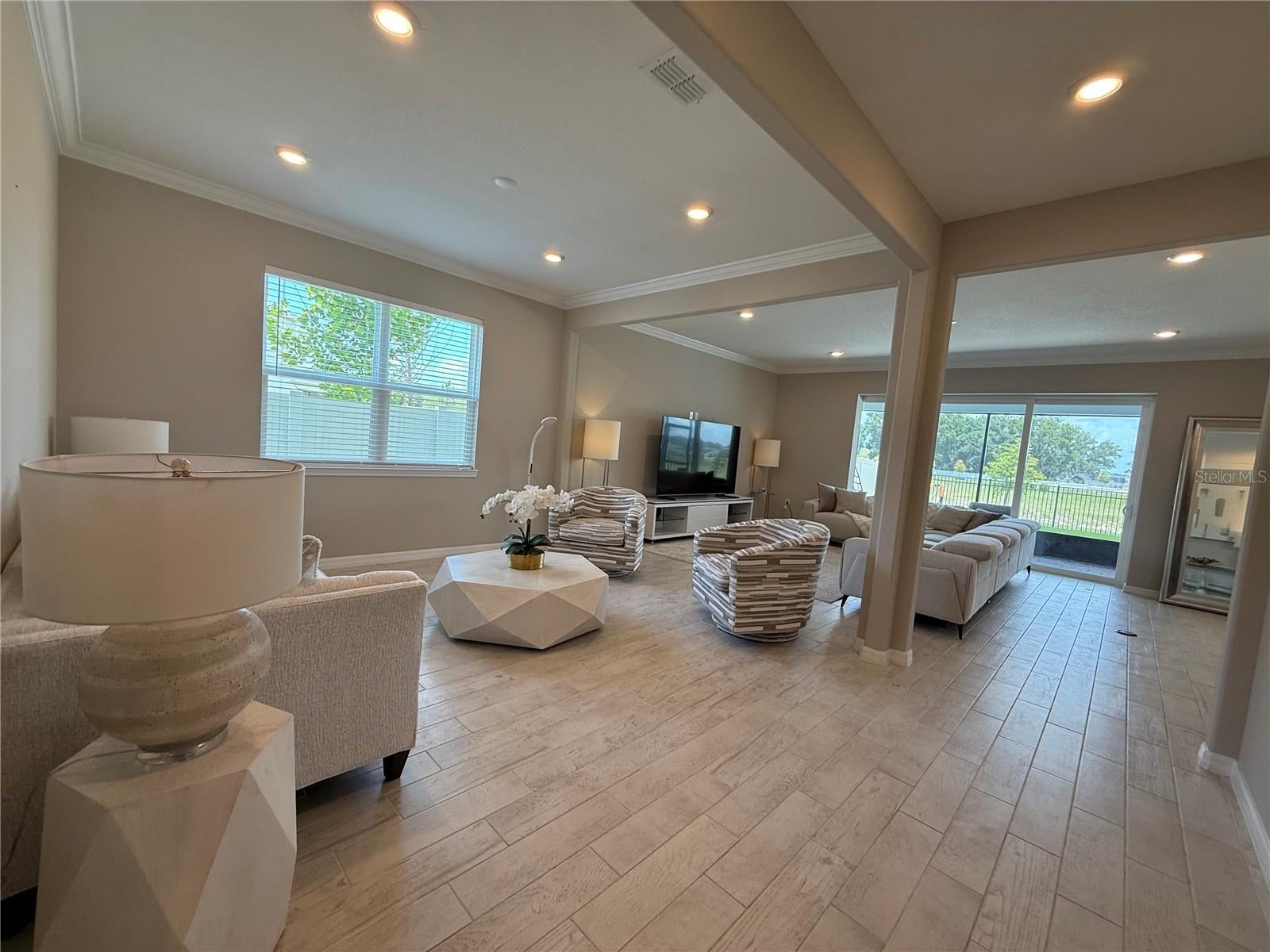 3329 ORANGE ROSE LOOP