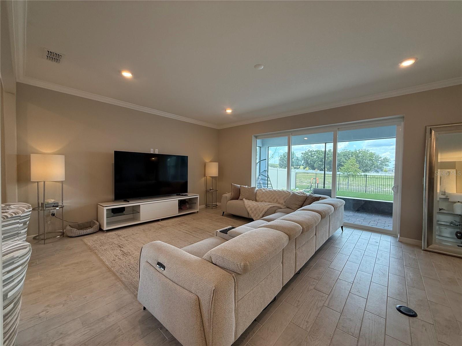 3329 ORANGE ROSE LOOP