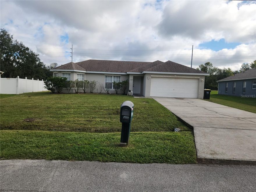 Beautiful and Move in Ready 4 bedroom, 2 bathrooms with a spacious layout in the quiet community of Poinciana. Interior paint recently done. Call today for more information. Available Now, It won't last!