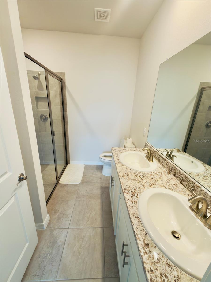 CODDINGTON PH II - Residential Lease