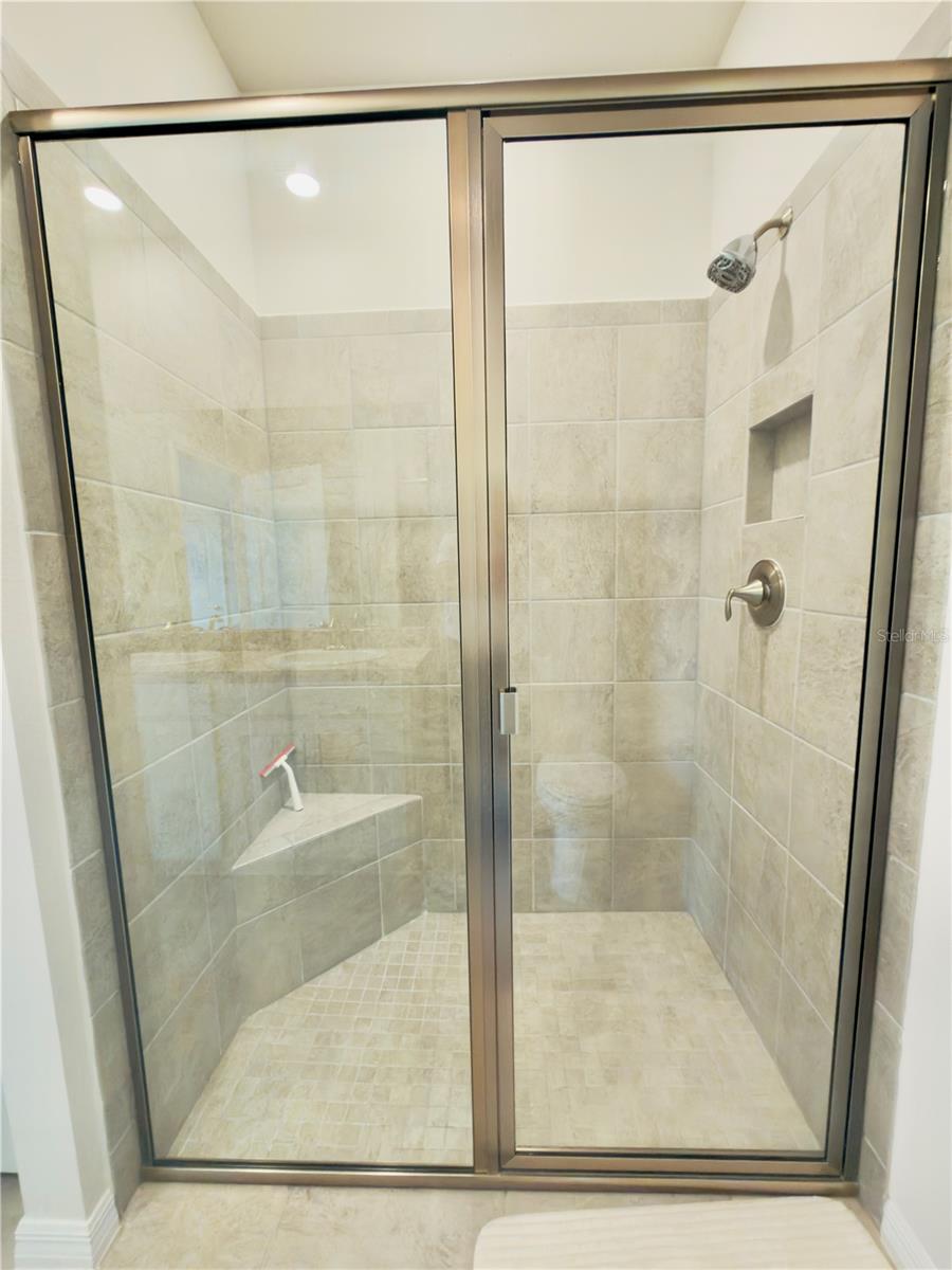 CODDINGTON PH II - Residential Lease