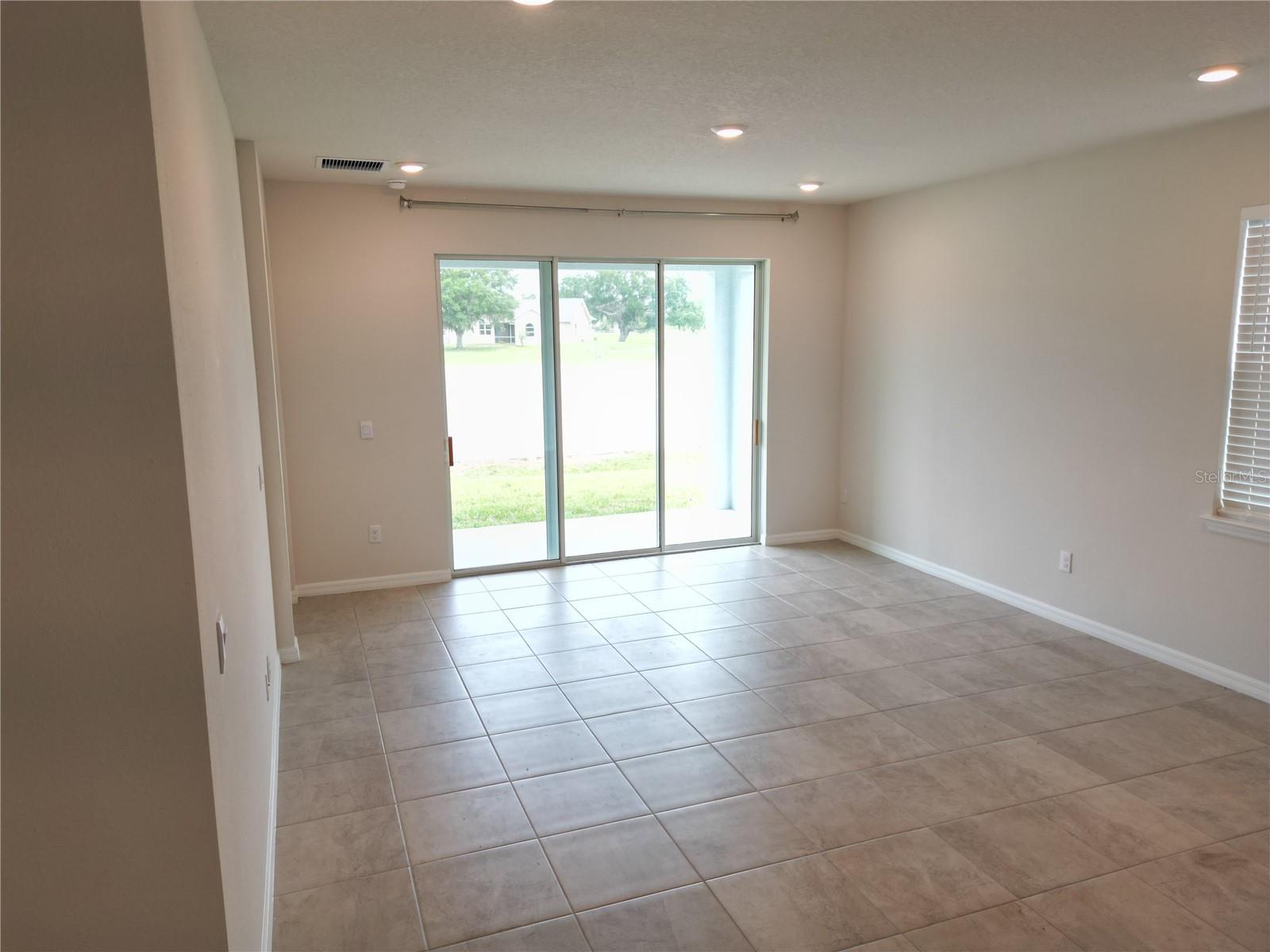 CODDINGTON PH II - Residential Lease