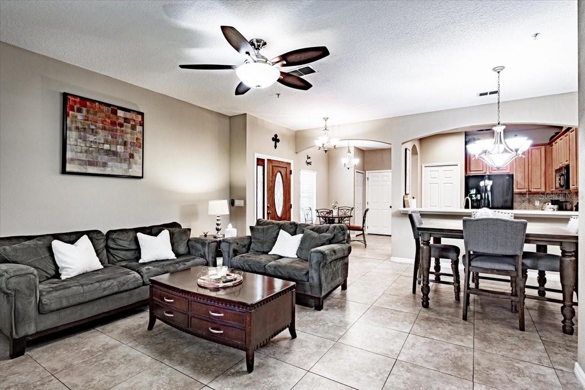 1941 SUNSET PALM DRIVE