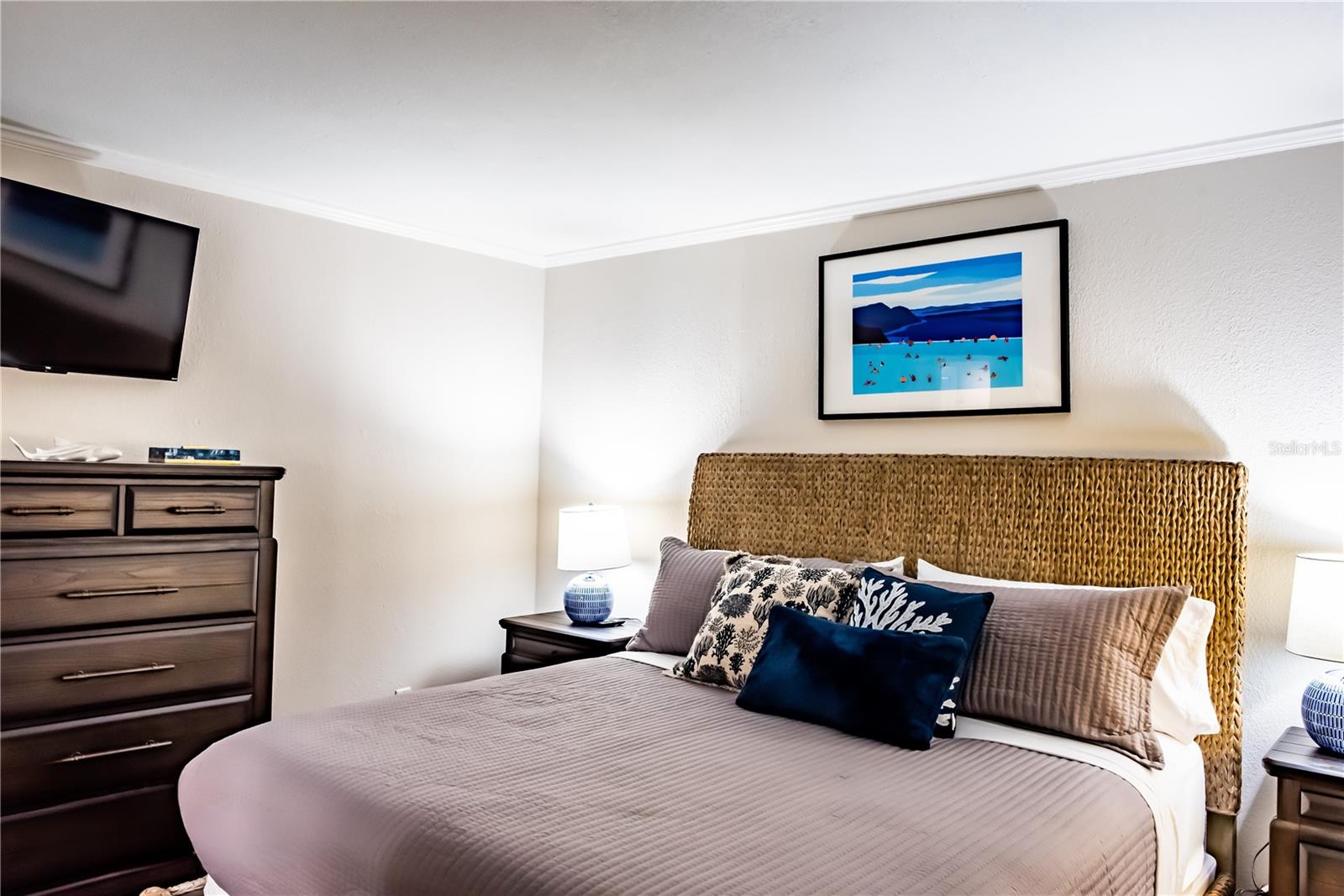 SAILPORT RESORT CONDO ON - Residential