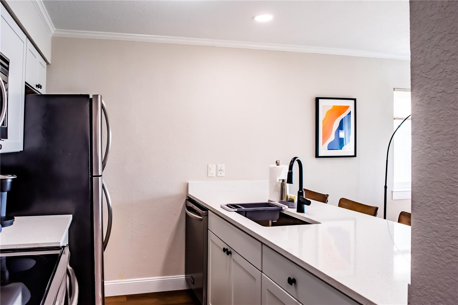 SAILPORT RESORT CONDO ON - Residential