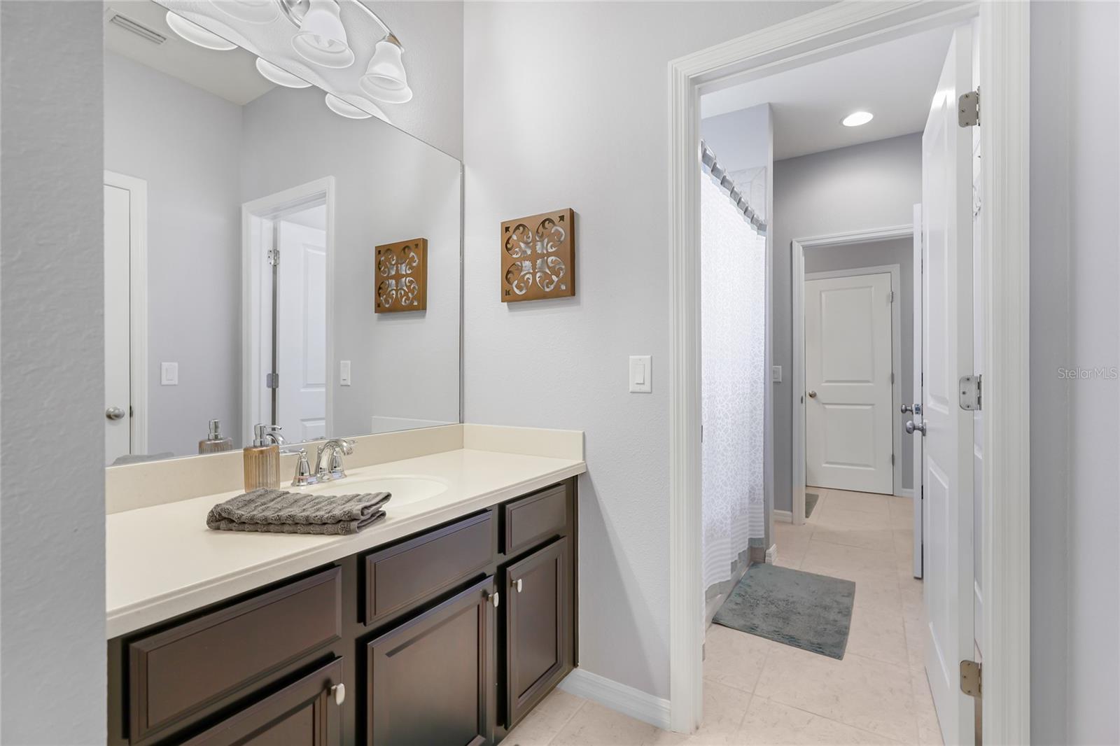 ARBOR RESERVE - Residential