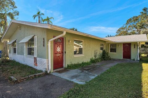 Photo of 926 Lake Palms Drive, Largo, FL 33771 (MLS # TB8487667)