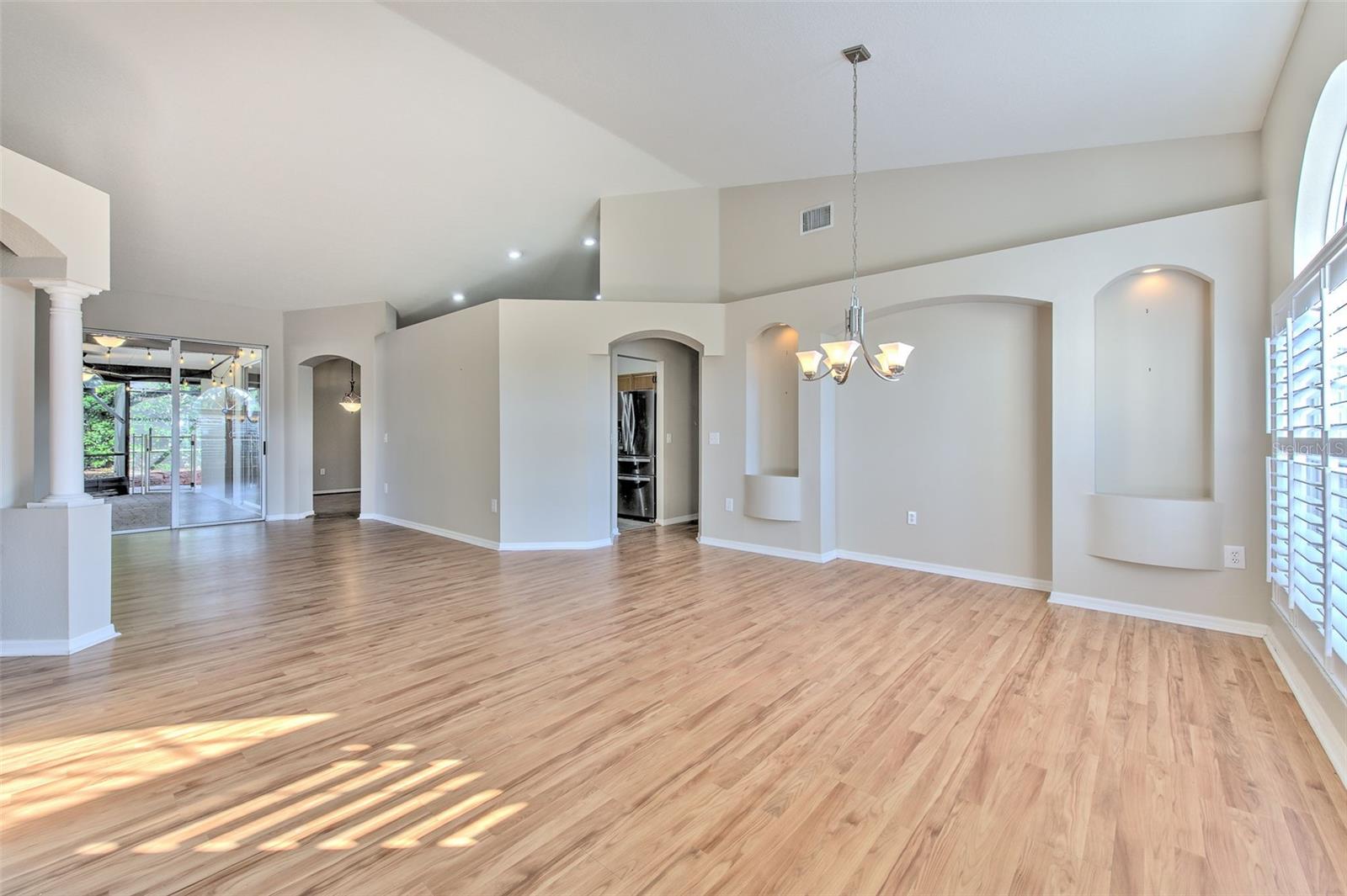 BLOOMINGDALE SEC DD PH - Residential