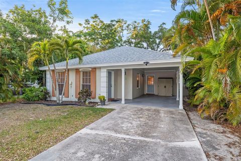 A home in SARASOTA