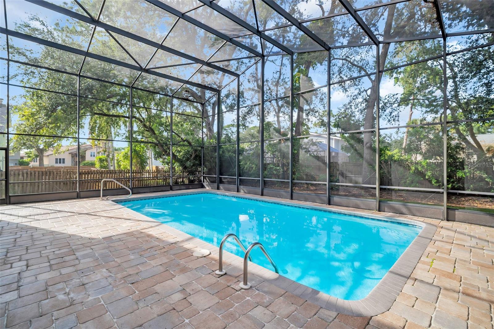 WHISPERING PINES FOREST 5TH ADD - Residential