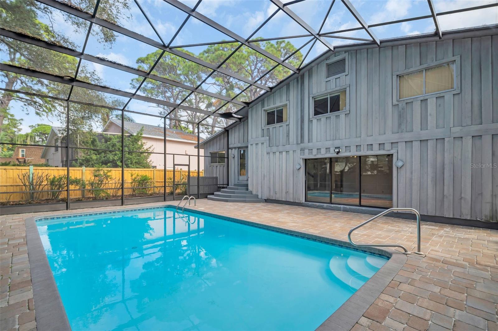 WHISPERING PINES FOREST 5TH ADD - Residential
