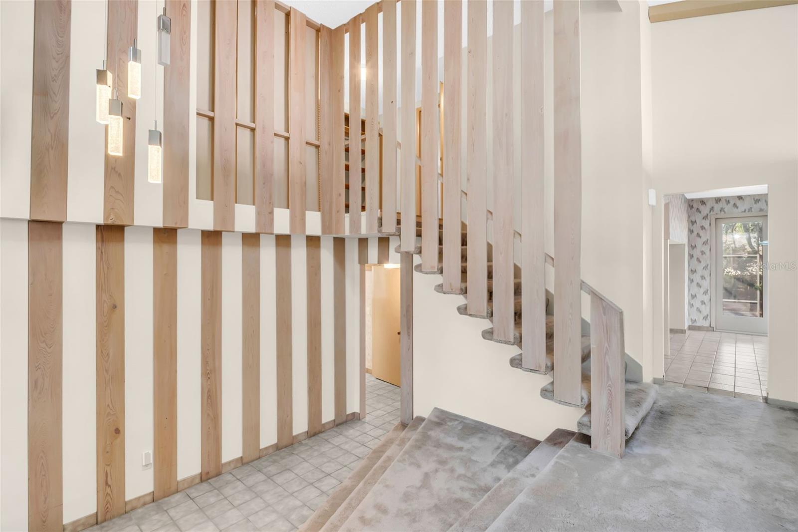 WHISPERING PINES FOREST 5TH ADD - Residential