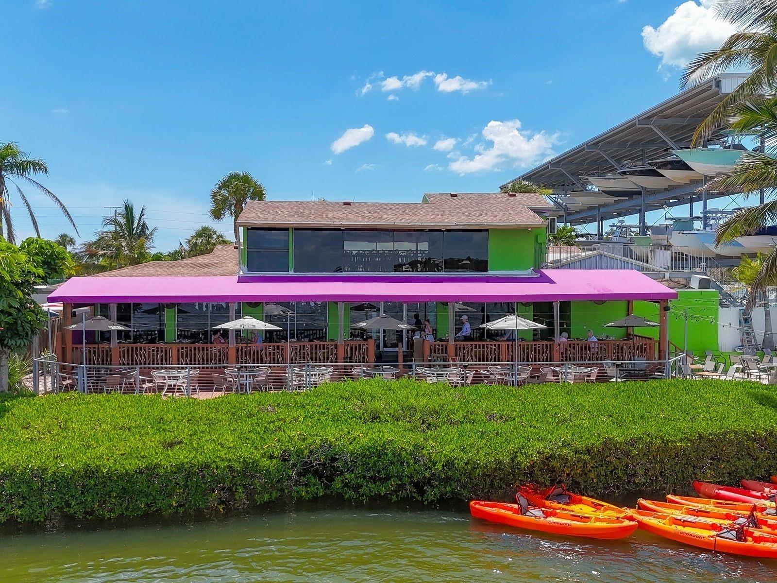 CRESCENT SIESTA KEY - Residential