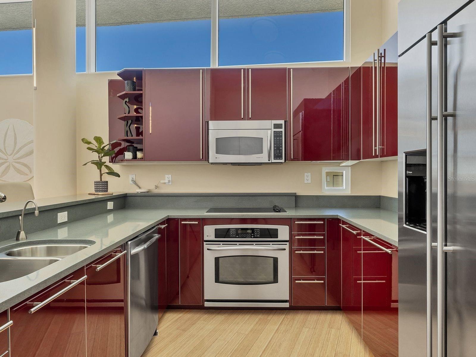 CRESCENT SIESTA KEY - Residential