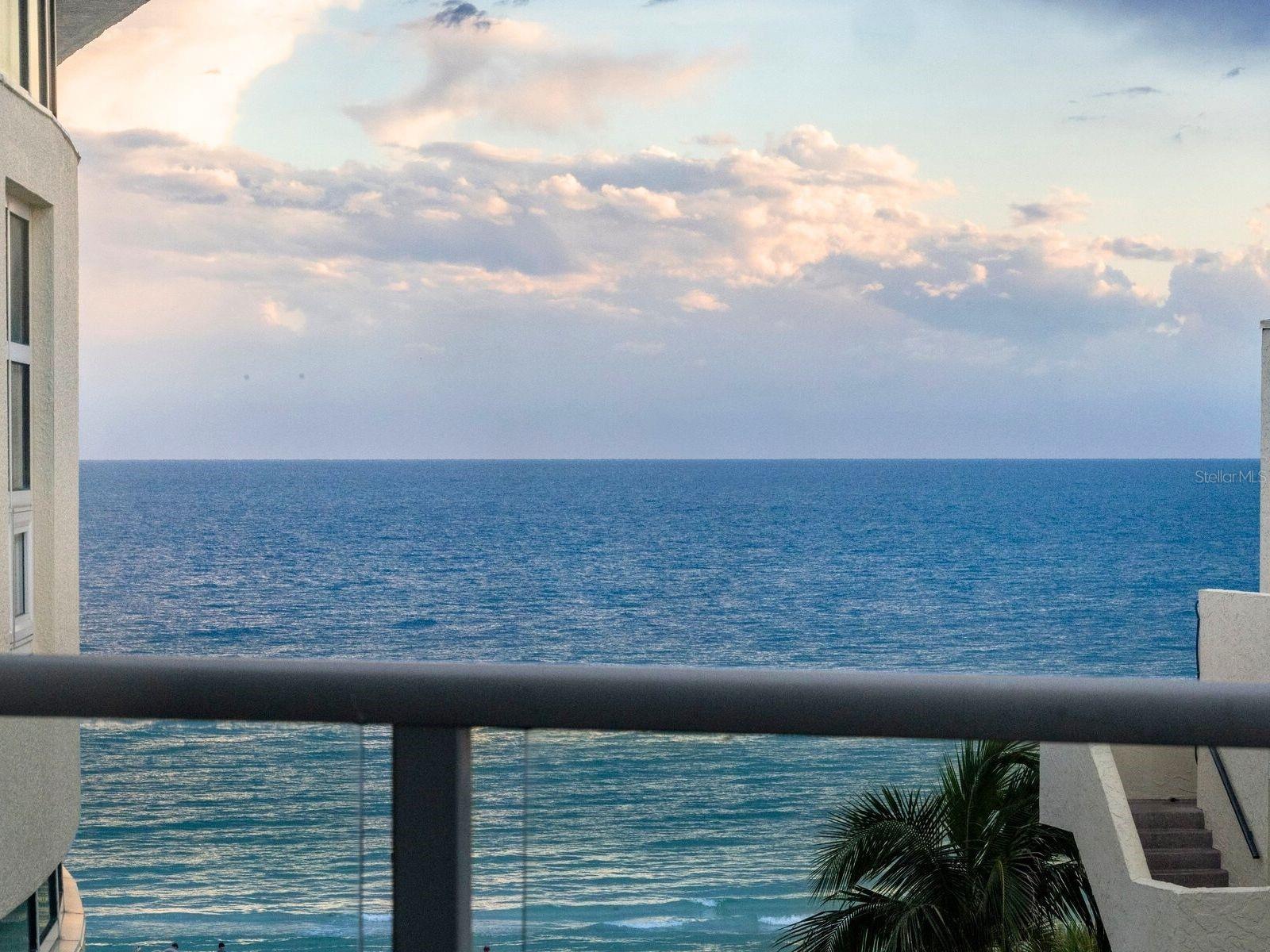 CRESCENT SIESTA KEY - Residential