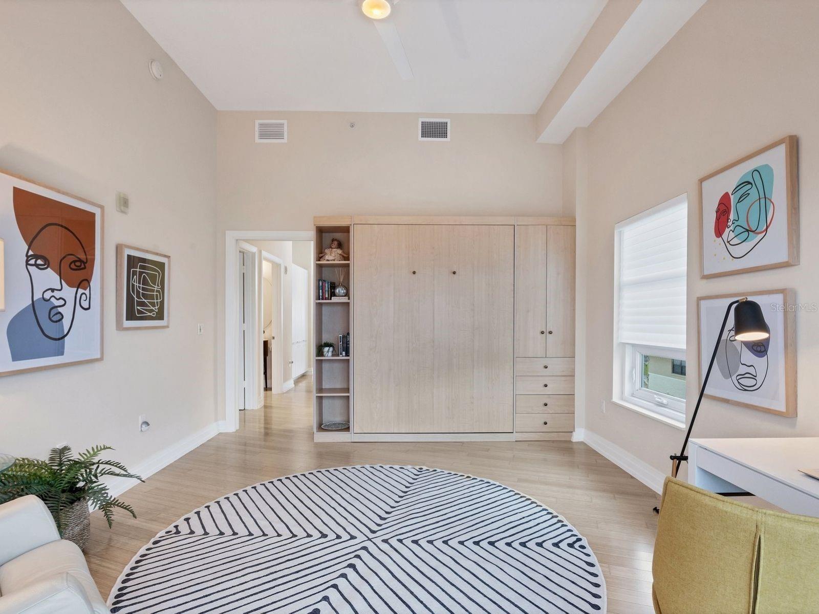 CRESCENT SIESTA KEY - Residential