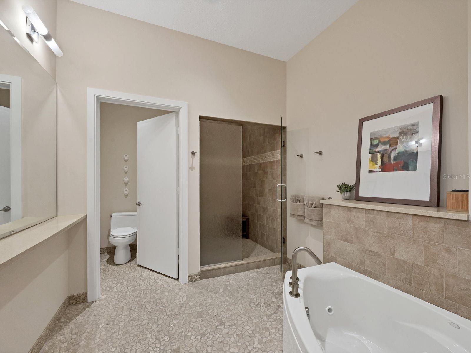 CRESCENT SIESTA KEY - Residential