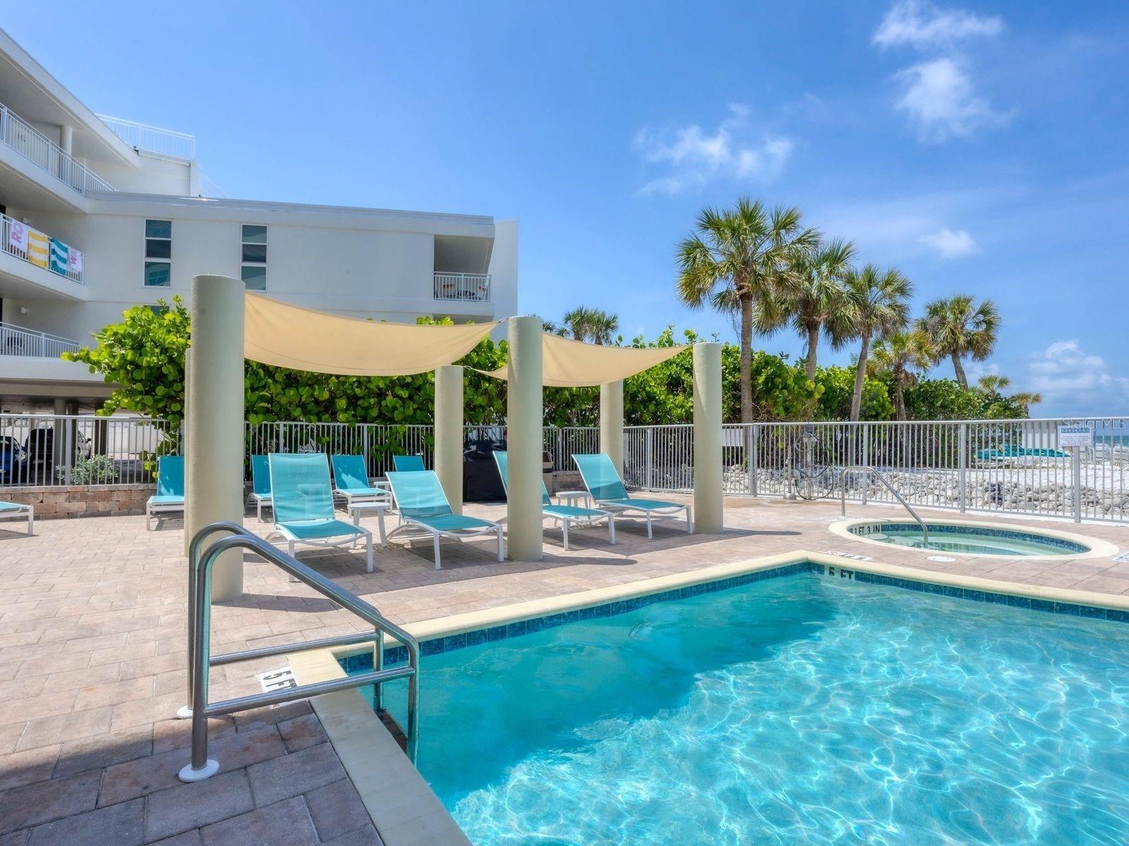 CRESCENT SIESTA KEY - Residential