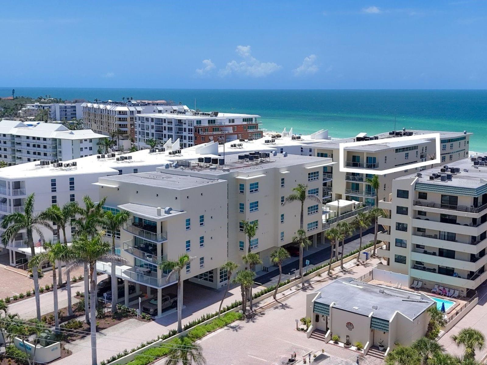 CRESCENT SIESTA KEY - Residential