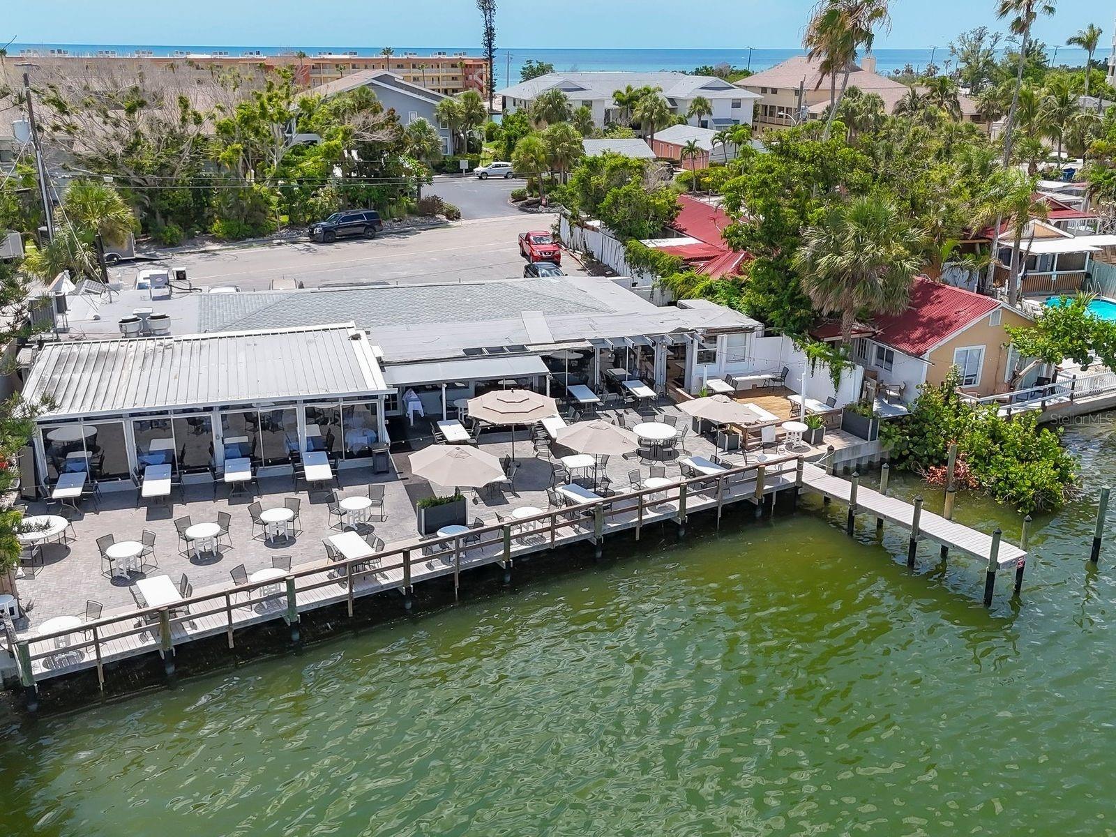 CRESCENT SIESTA KEY - Residential