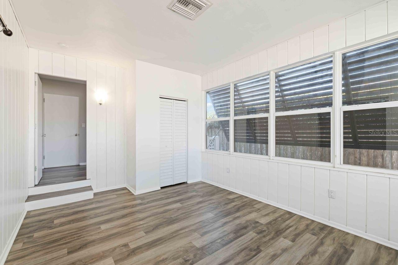 GULF GATE - Residential Lease