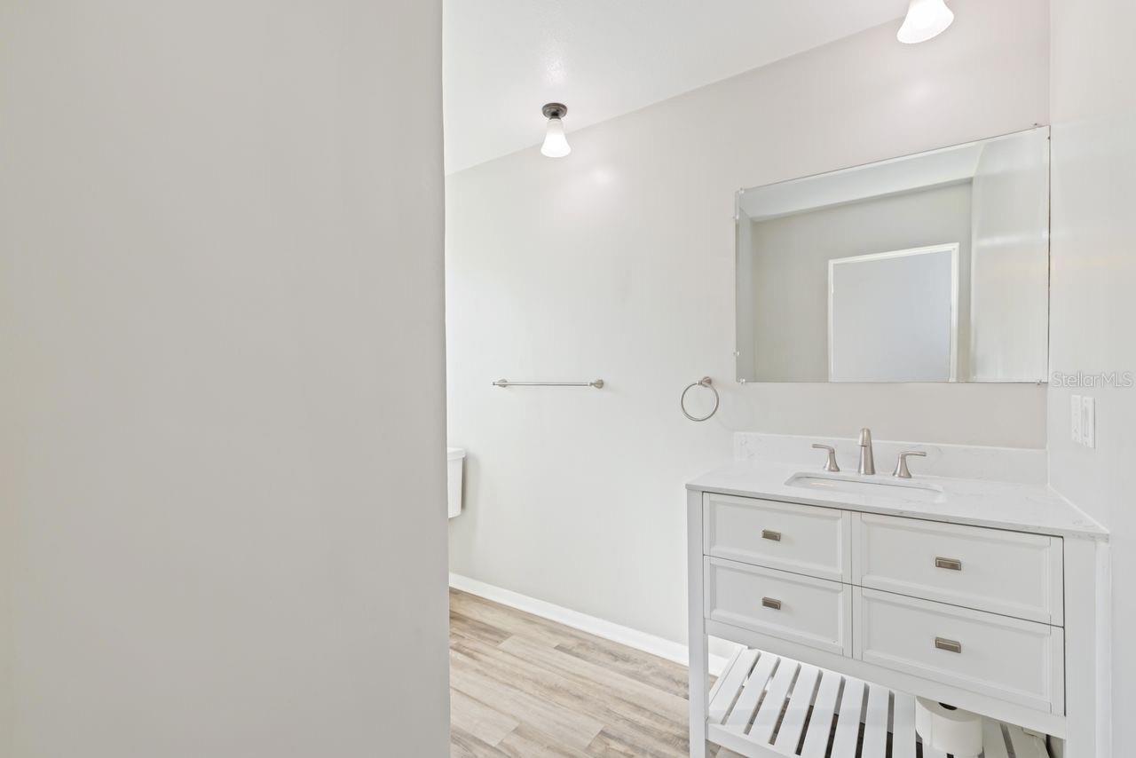 GULF GATE - Residential Lease