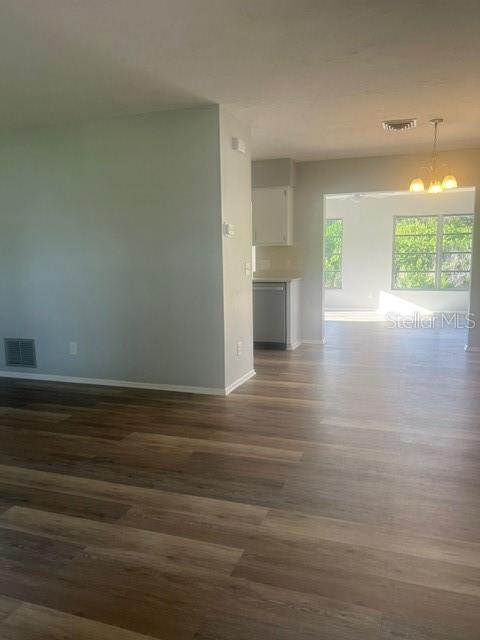 MAY TERRACE - Residential