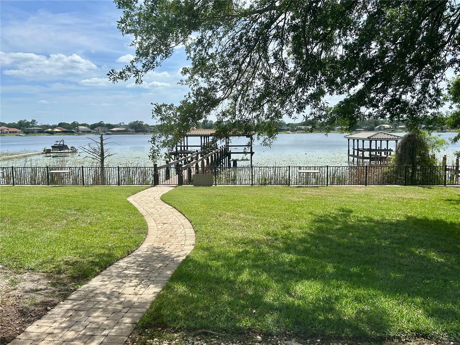 ESTATES AT PHILLIPS LANDING PH 02 - Residential