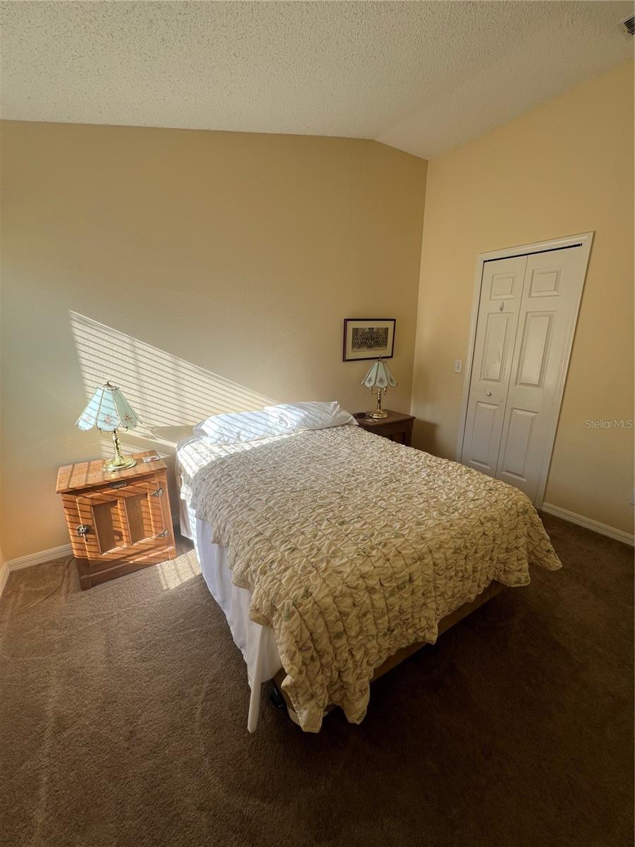 FOUNTAINS AT CYPRESS LAKES II-B THE - Residential