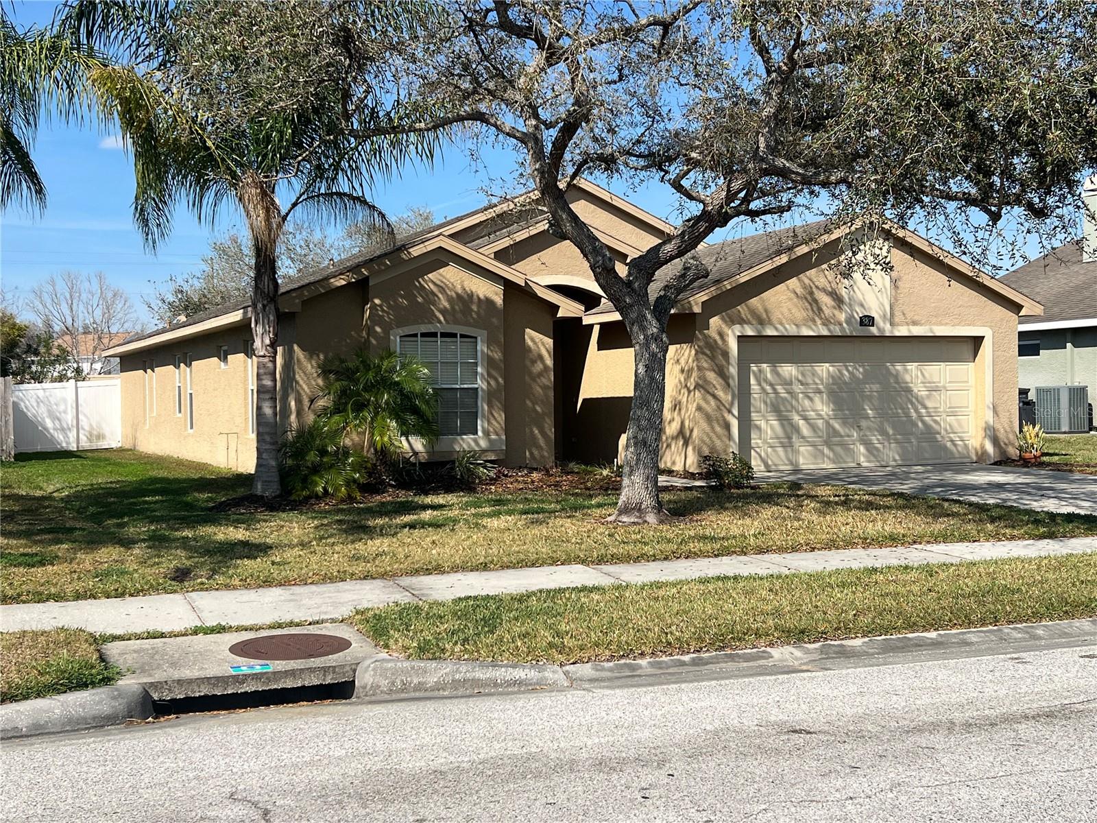 FOUNTAINS AT CYPRESS LAKES II-B THE - Residential