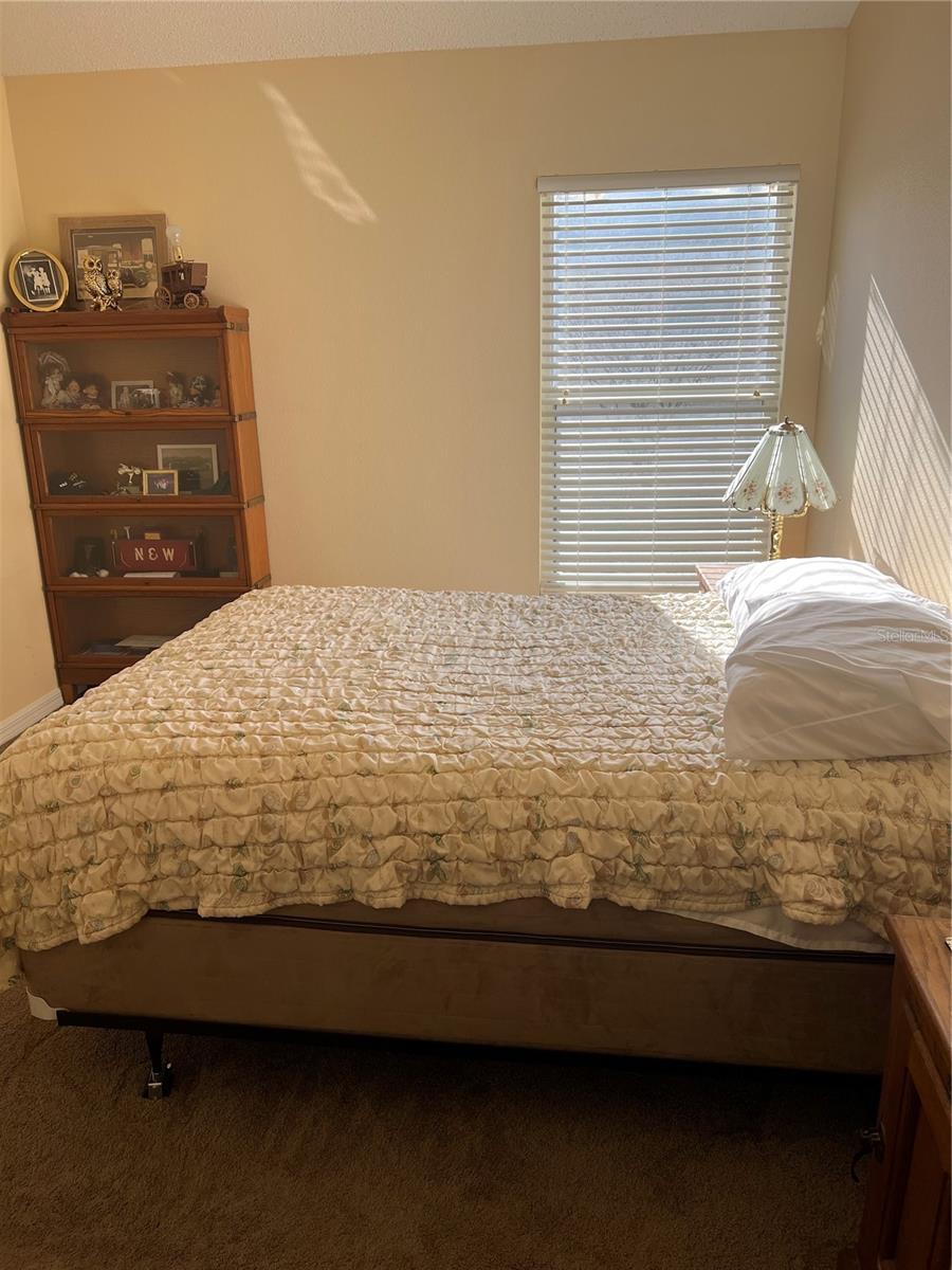 FOUNTAINS AT CYPRESS LAKES II-B THE - Residential