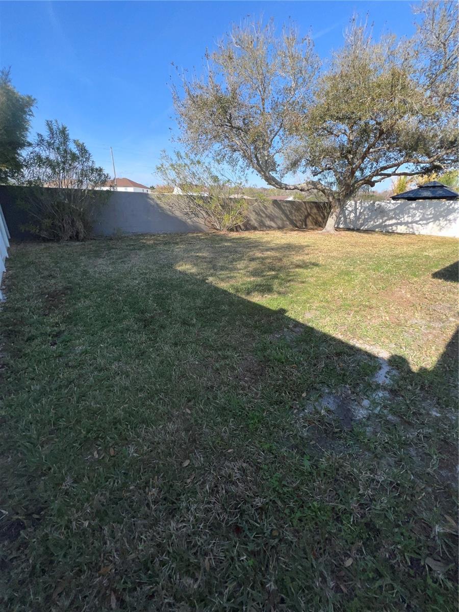 FOUNTAINS AT CYPRESS LAKES II-B THE - Residential