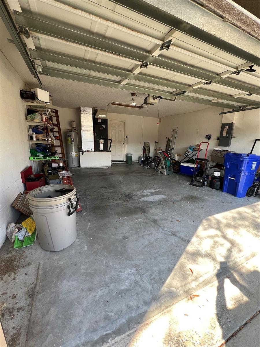 FOUNTAINS AT CYPRESS LAKES II-B THE - Residential