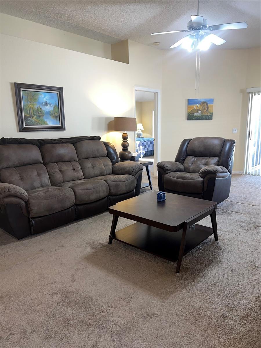 FOUNTAINS AT CYPRESS LAKES II-B THE - Residential