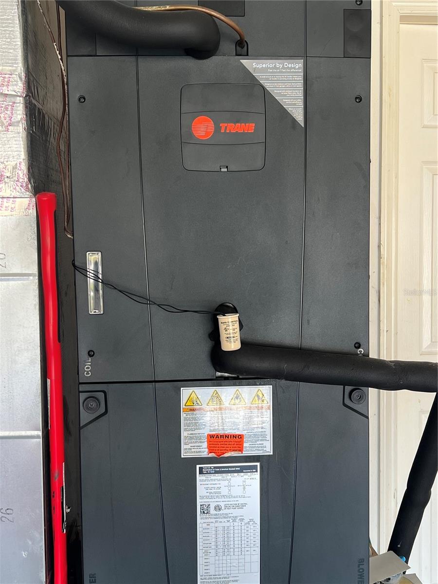 FOUNTAINS AT CYPRESS LAKES II-B THE - Residential