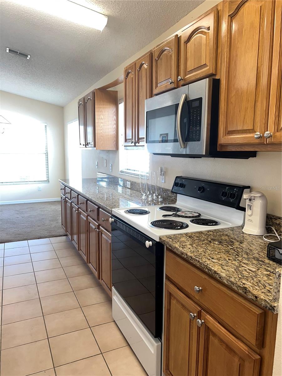 FOUNTAINS AT CYPRESS LAKES II-B THE - Residential