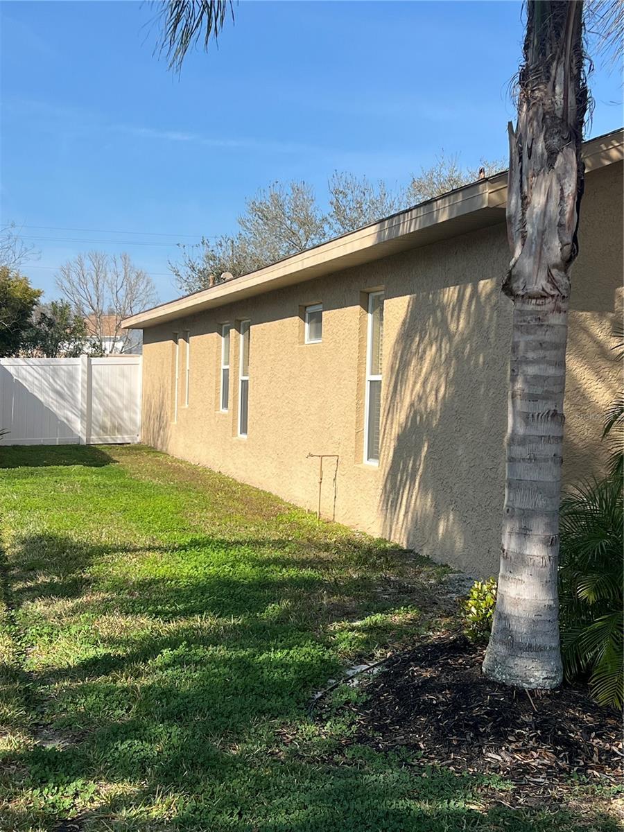 FOUNTAINS AT CYPRESS LAKES II-B THE - Residential