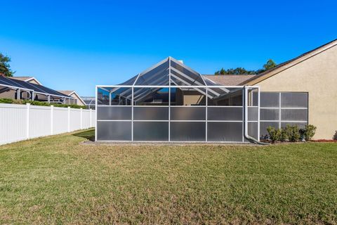 A home in PALM HARBOR