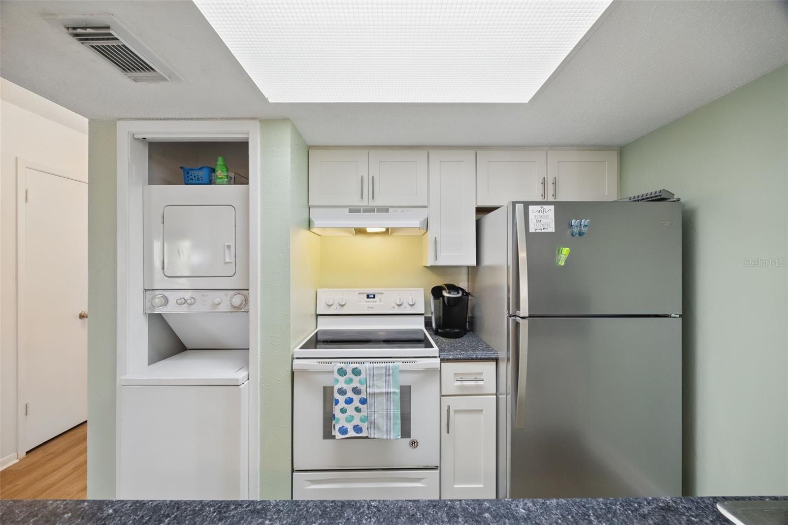 BOCA SHORES CONDO - Residential Lease