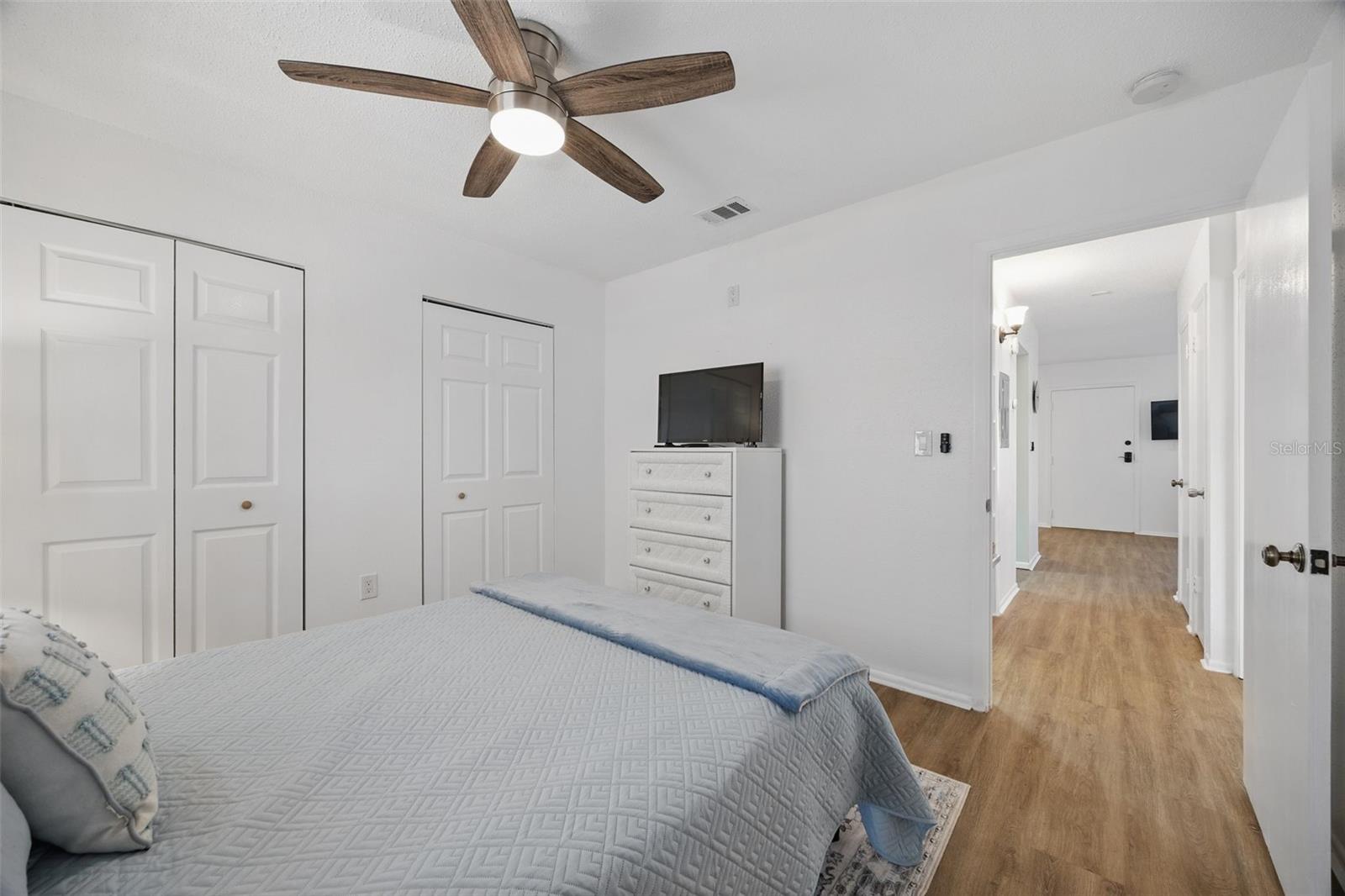BOCA SHORES CONDO - Residential Lease